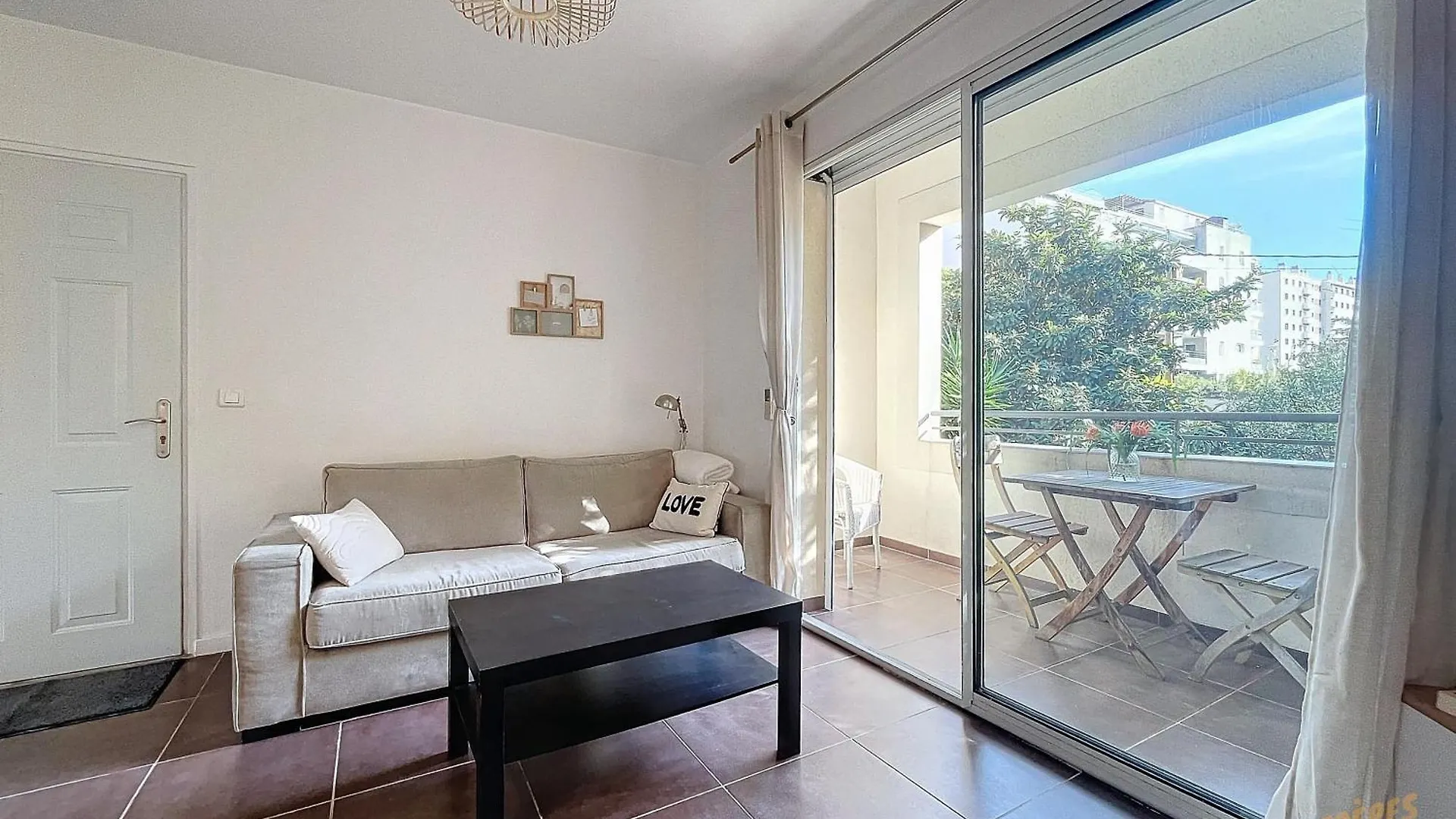 Appartement Calme & Lumineux - Proche Des Plages - Les Freres De La Loc' Marseille